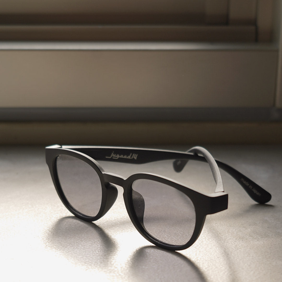 JUGAAD14 / Cove Grip Matte French Wellington Sunglasses