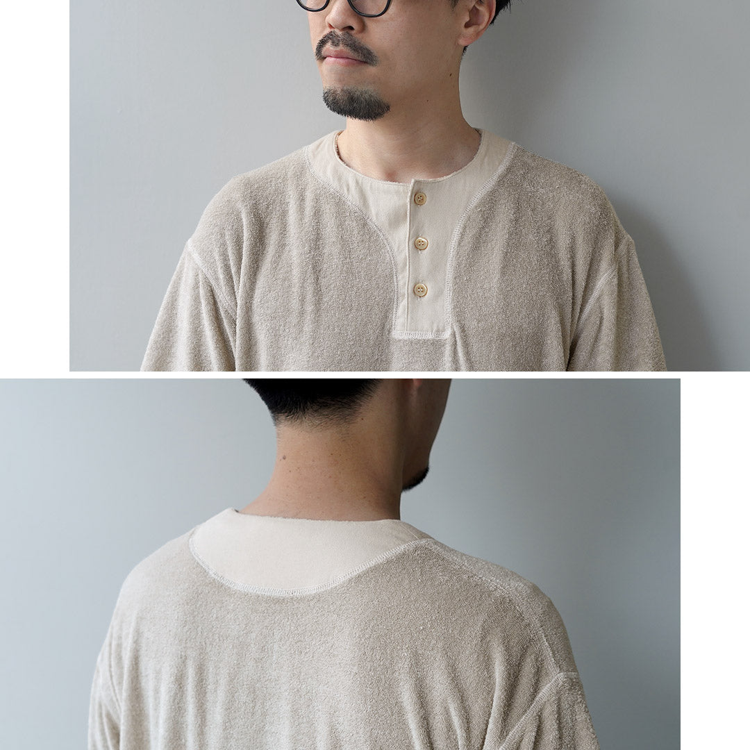 KEMA DESIGNS / 린넨 파일 오프셋 헨리 넥 티셔츠