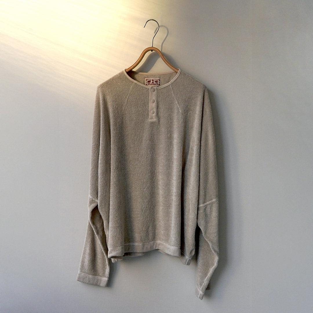 KEMA DESIGNS / Pull à col Henley en lin