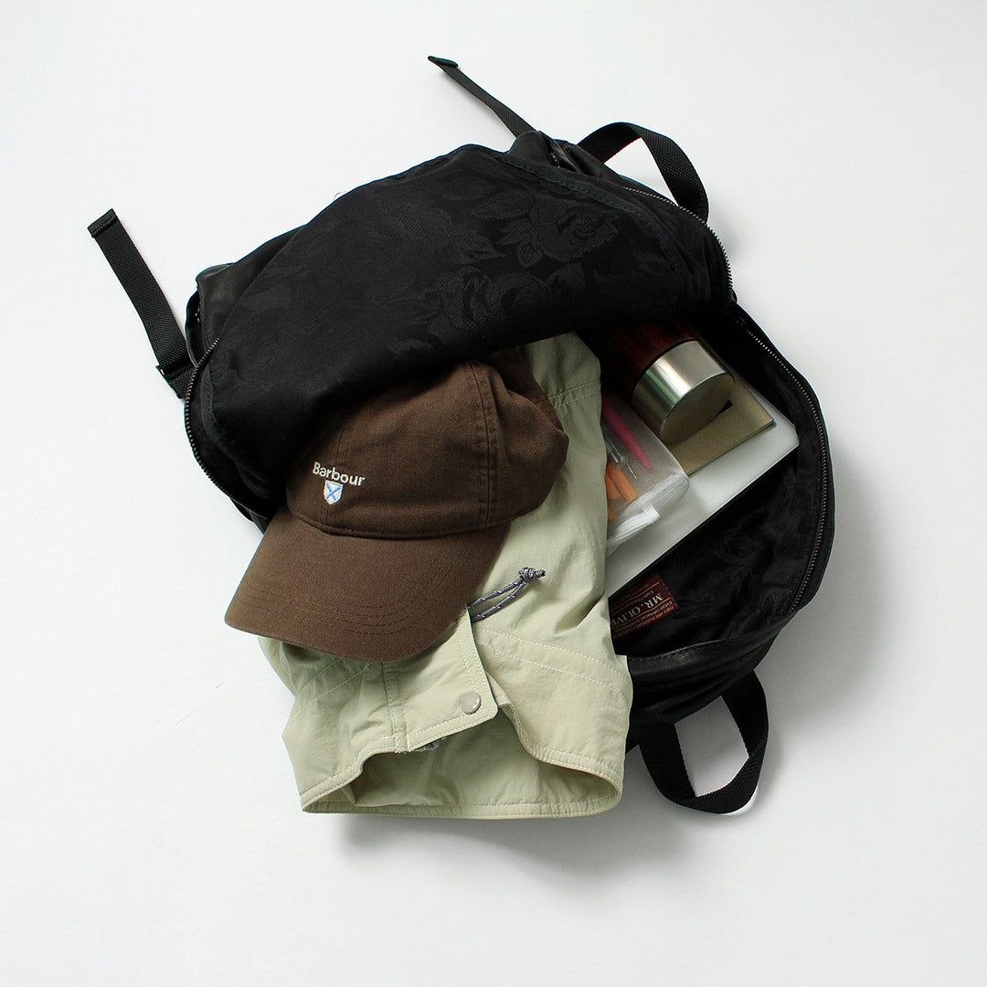 MR.OLIVE / Urban Daypack Mochila Imperma de piel A4