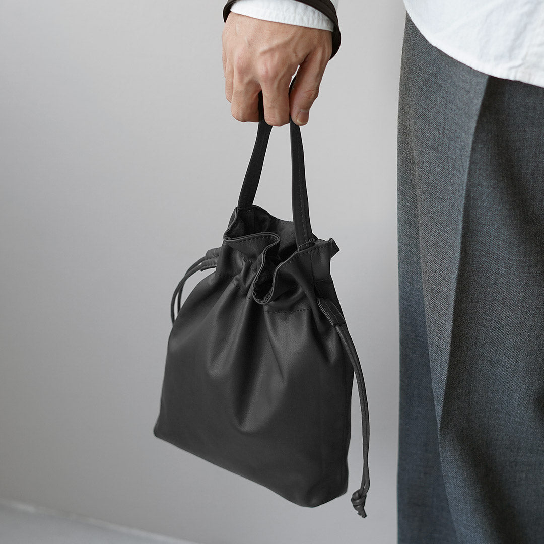 MR.OLIVE / 永久皮革抽绳包