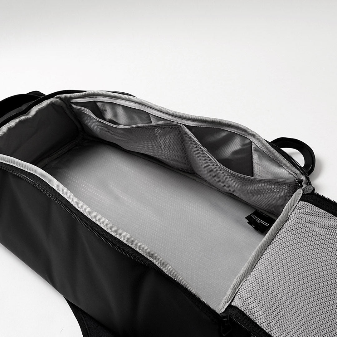 D_B_ / Hugger Backpack 25L