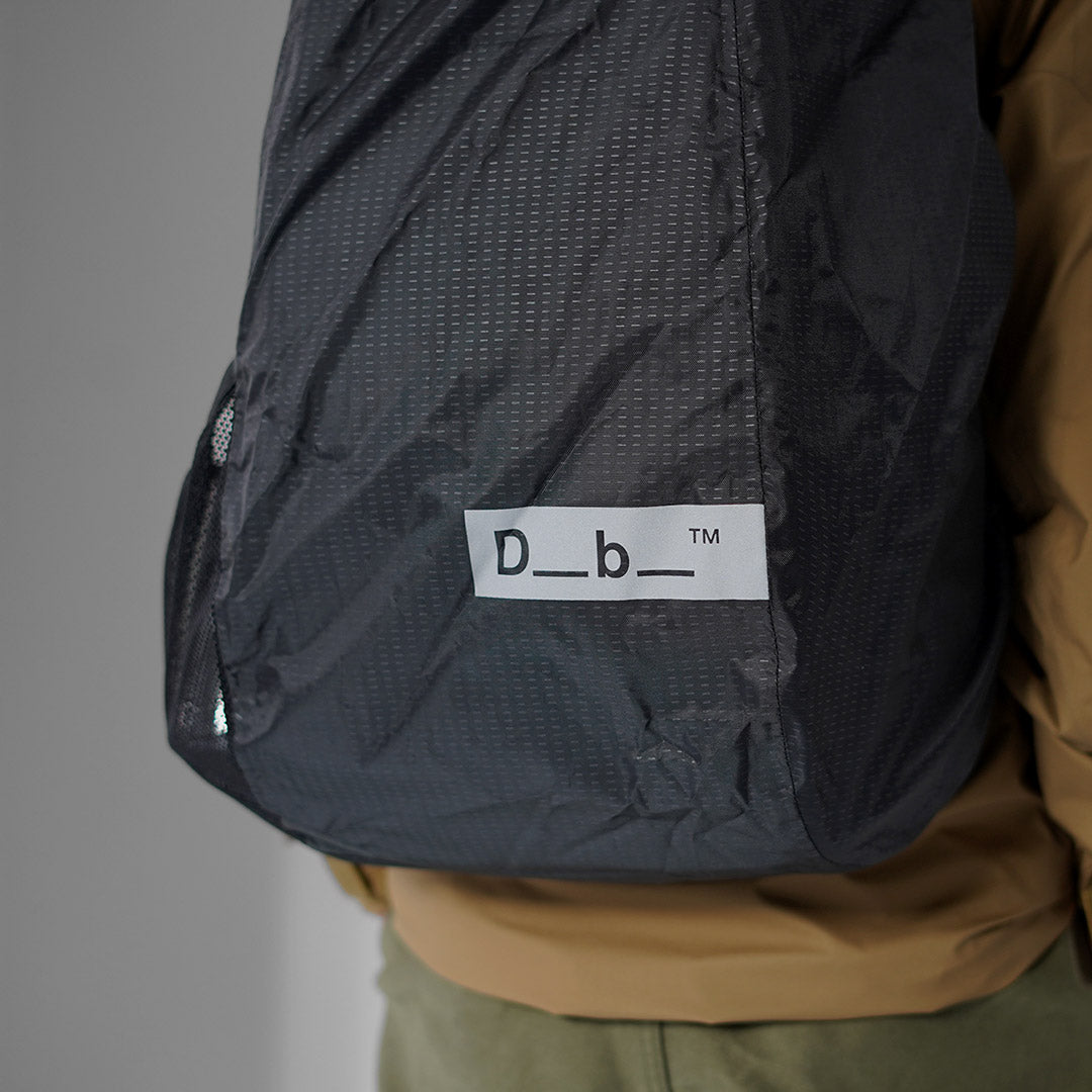 D_B_ / Hugger Rain Cover 25-30L