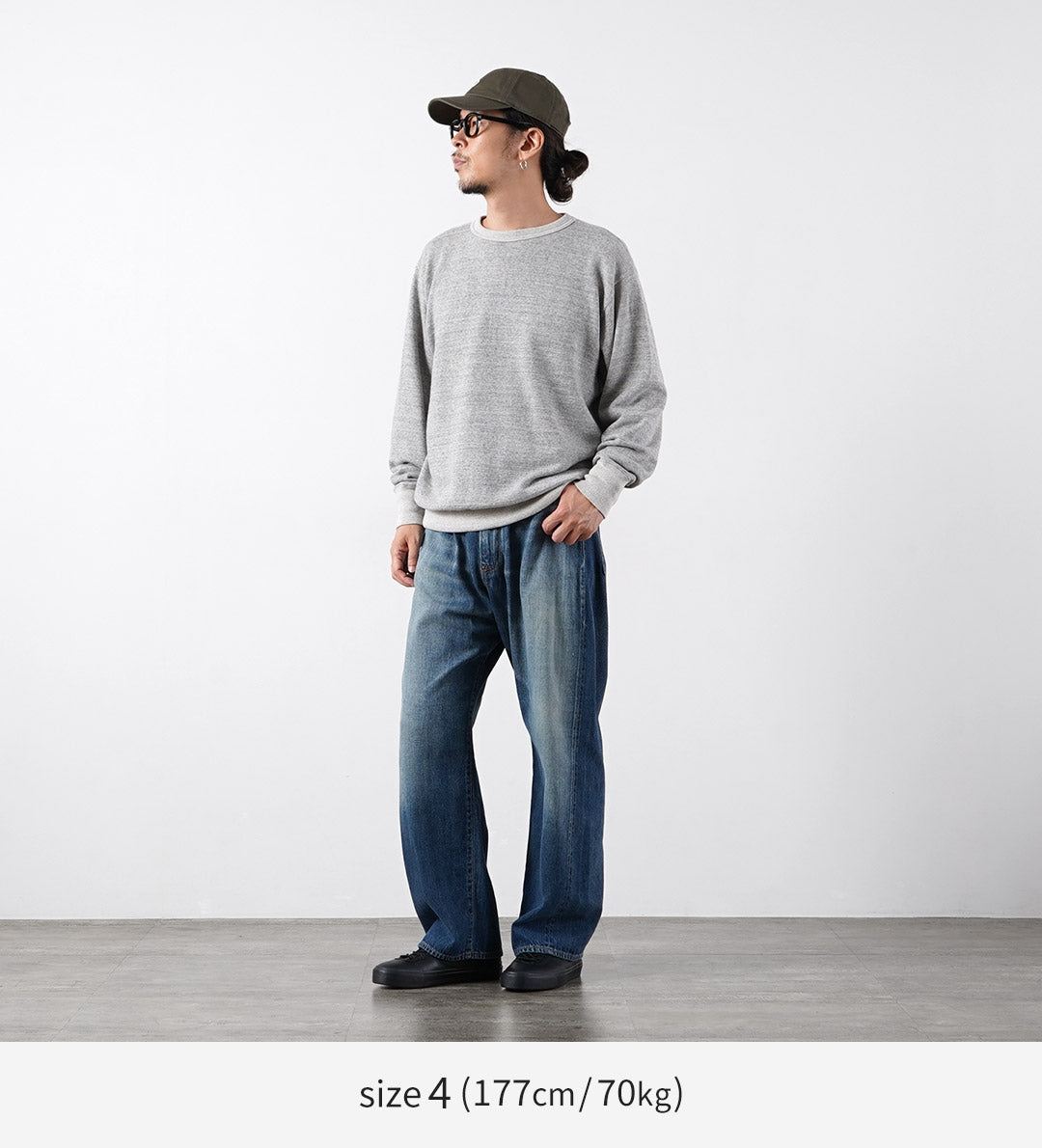 FILMELANGE / RALPH Comfort Loopback Crew Neck Sweatshirt