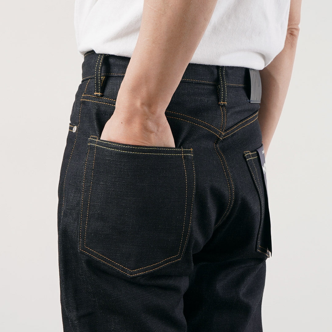 MOMOTARO JEANS / Pantalon en denim droit standard 14,7 oz