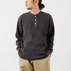 black / M