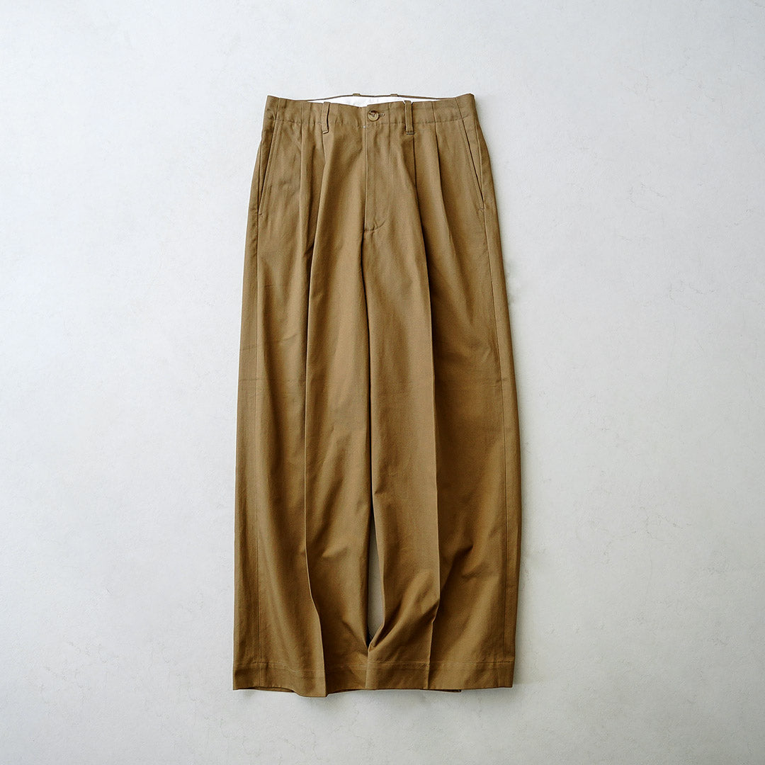 UNIVERSAL PRODUCTS. / 2-Tuck Wide Chino Trousers