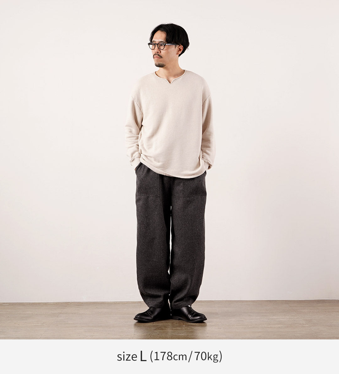 KEMA DESIGNS / Key Neck Light Terry Pullover