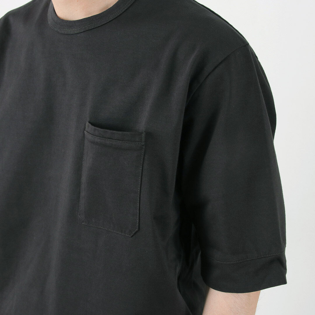 Hard Fabric Wide Pocket T-Shirt